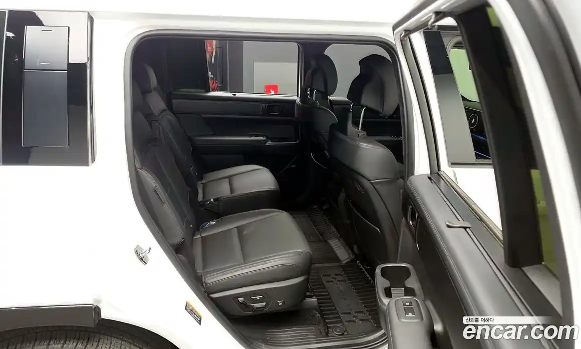 Hyundai Santa Fe 2025 1.6 Автомат в Москве № 1171344, фото 12