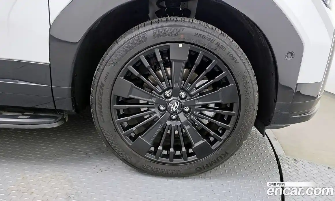 Hyundai Santa Fe 2025 1.6 Автомат в Москве № 1171344, фото 5