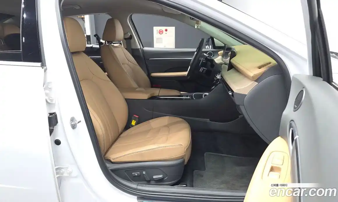Hyundai Sonata 2024 1.6 гидро в Москве № 1171353, фото 11