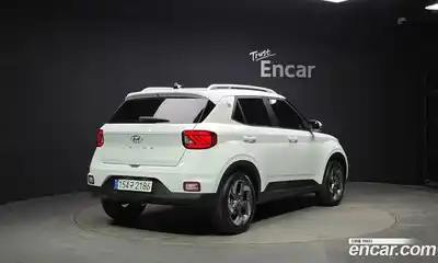 Hyundai Venue 2022 1.6 Автомат в Москве № 1171385, миниатюра 2