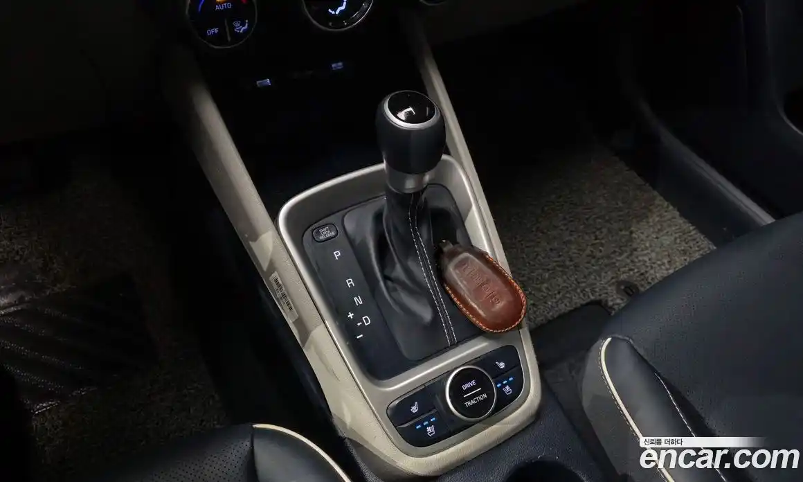 Hyundai Venue 2022 1.6 Автомат в Москве № 1171385, фото 9