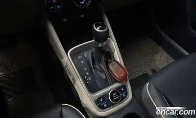 Hyundai Venue 2022 1.6 Автомат в Москве № 1171385, миниатюра 9