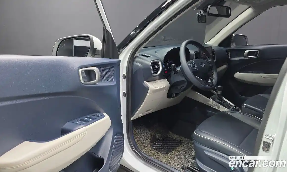 Hyundai Venue 2022 1.6 Автомат в Москве № 1171385, фото 10