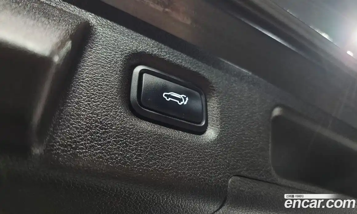 Hyundai Santa Fe 2019 2.0 гидро в Москве № 1171440, фото 15