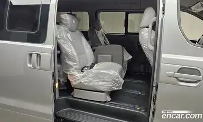 Hyundai Starex 2020 2.5 Автомат в Москве № 1171465, миниатюра 12