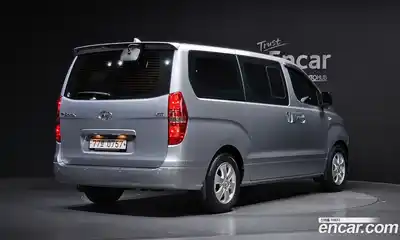 Hyundai Starex 2020 2.5 Автомат в Москве № 1171465, миниатюра 2