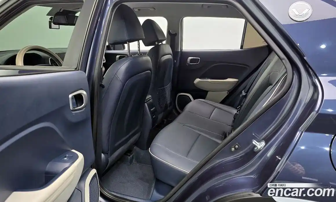 Hyundai Venue 2023 1.6 Автомат в Москве № 1171487, фото 12