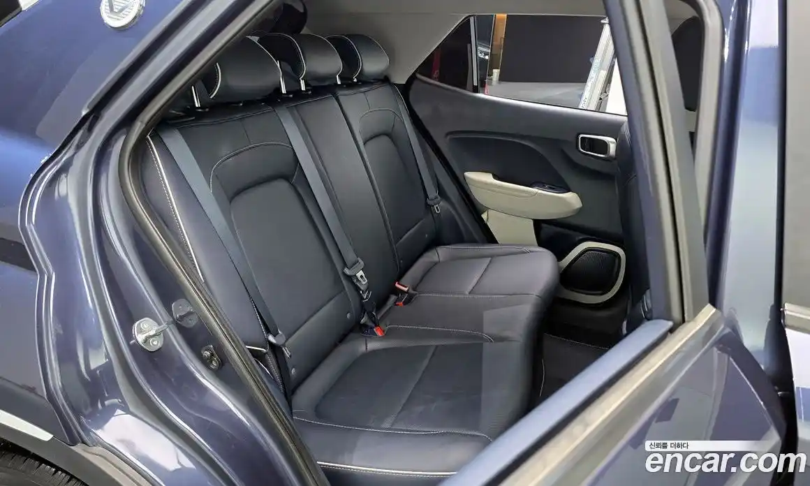 Hyundai Venue 2023 1.6 Автомат в Москве № 1171487, фото 13