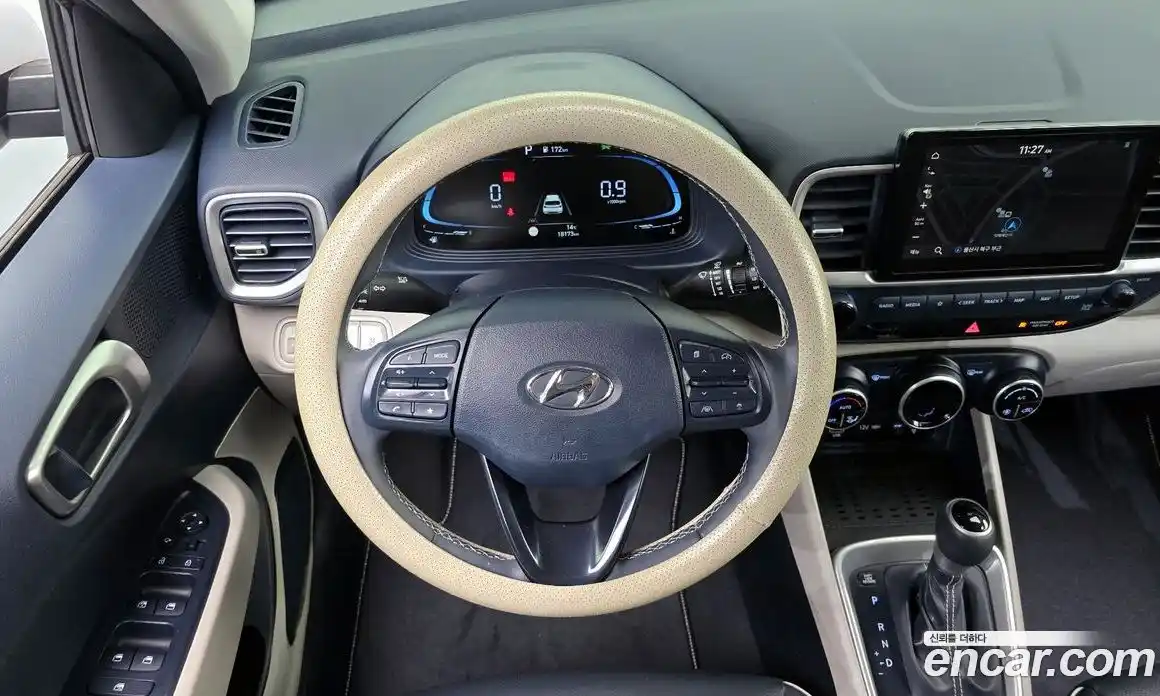 Hyundai Venue 2023 1.6 Автомат в Москве № 1171487, фото 14