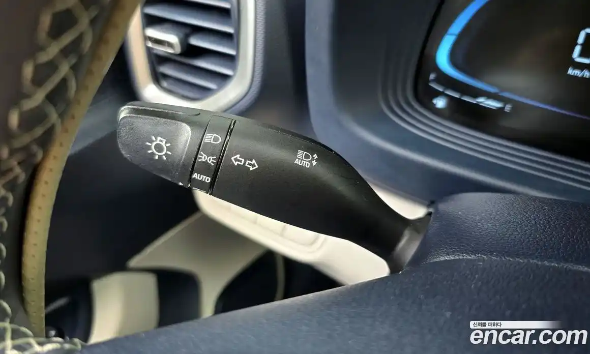 Hyundai Venue 2023 1.6 Автомат в Москве № 1171487, фото 20