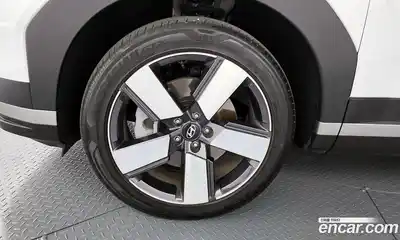 Hyundai Santa Fe 2024 2.5 гидро в Москве № 1171488, миниатюра 4