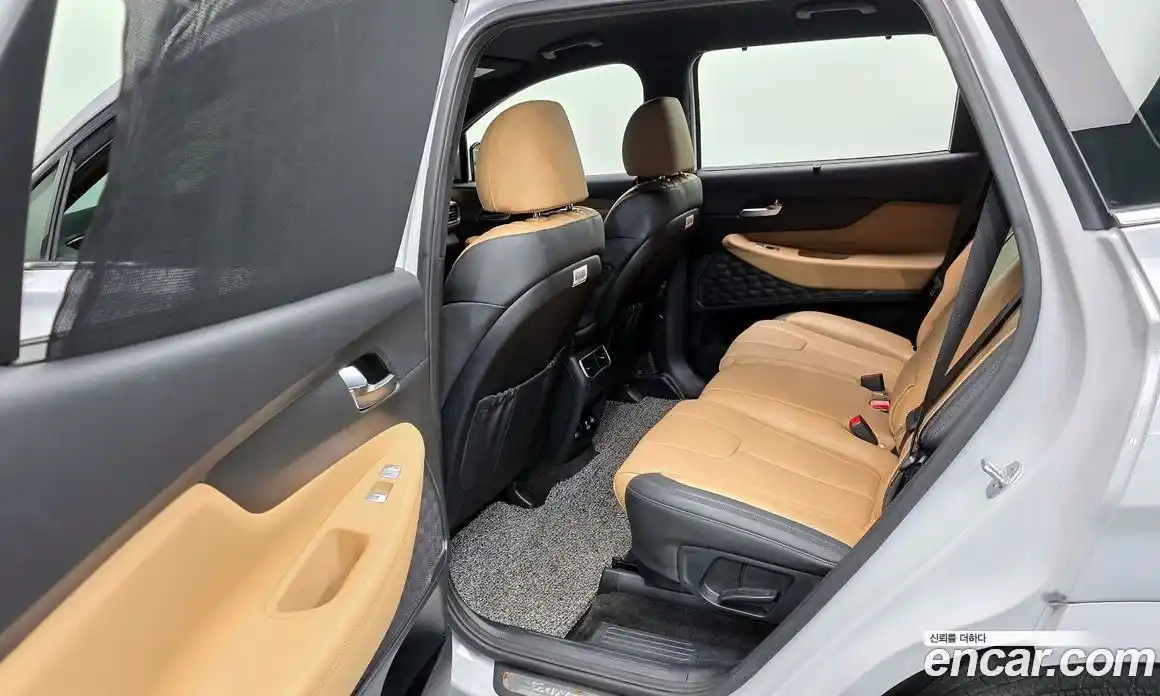 Hyundai Santa Fe 2021 1.6 гидро в Москве № 1171526, фото 12