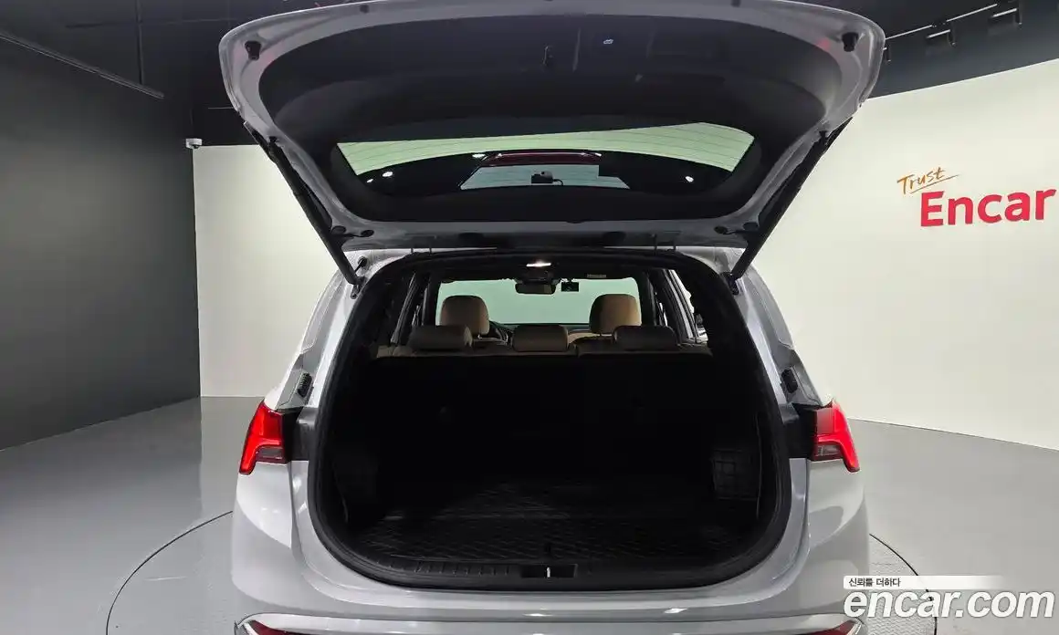 Hyundai Santa Fe 2021 1.6 гидро в Москве № 1171526, фото 20