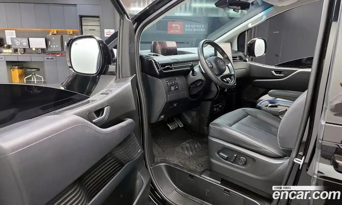 Hyundai Staria 2021 2.2 гидро в Москве № 1171531, фото 11