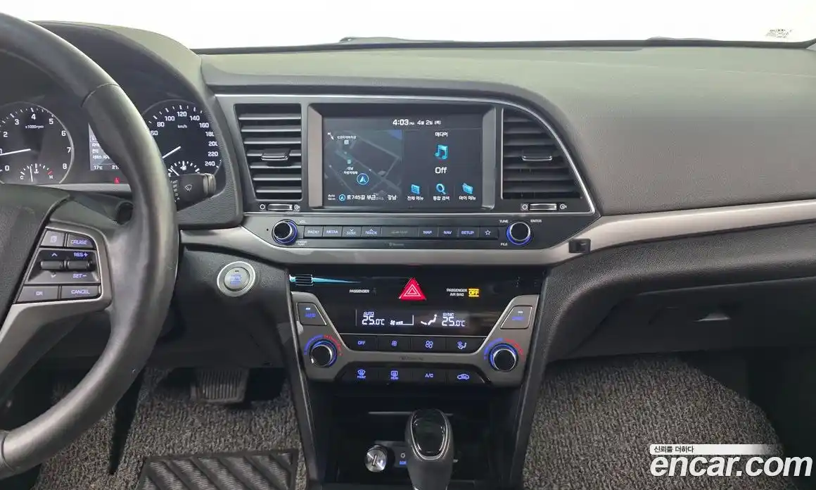 Hyundai Avante 2018 1.6 гидро в Москве № 1171568, фото 14