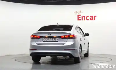 Hyundai Avante 2018 1.6 гидро в Москве № 1171568, миниатюра 4