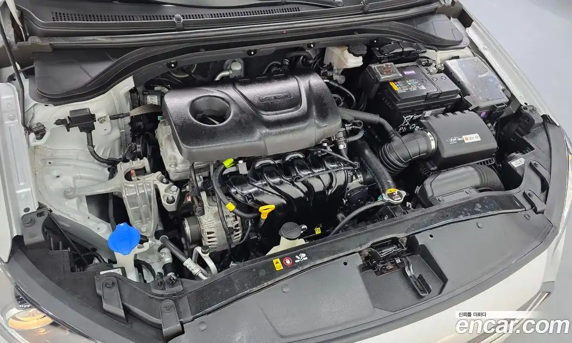 Hyundai Avante 2018 1.6 гидро в Москве № 1171568, фото 6