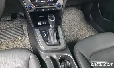 Hyundai Avante 2018 1.6 гидро в Москве № 1171568, миниатюра 9