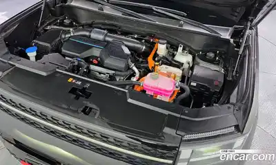 Hyundai Santa Fe 2023 1.6 гидро в Москве № 1171576, миниатюра 6