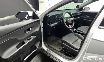 Hyundai Kona 2024 1.6 Автомат в Москве № 1171607, миниатюра 9