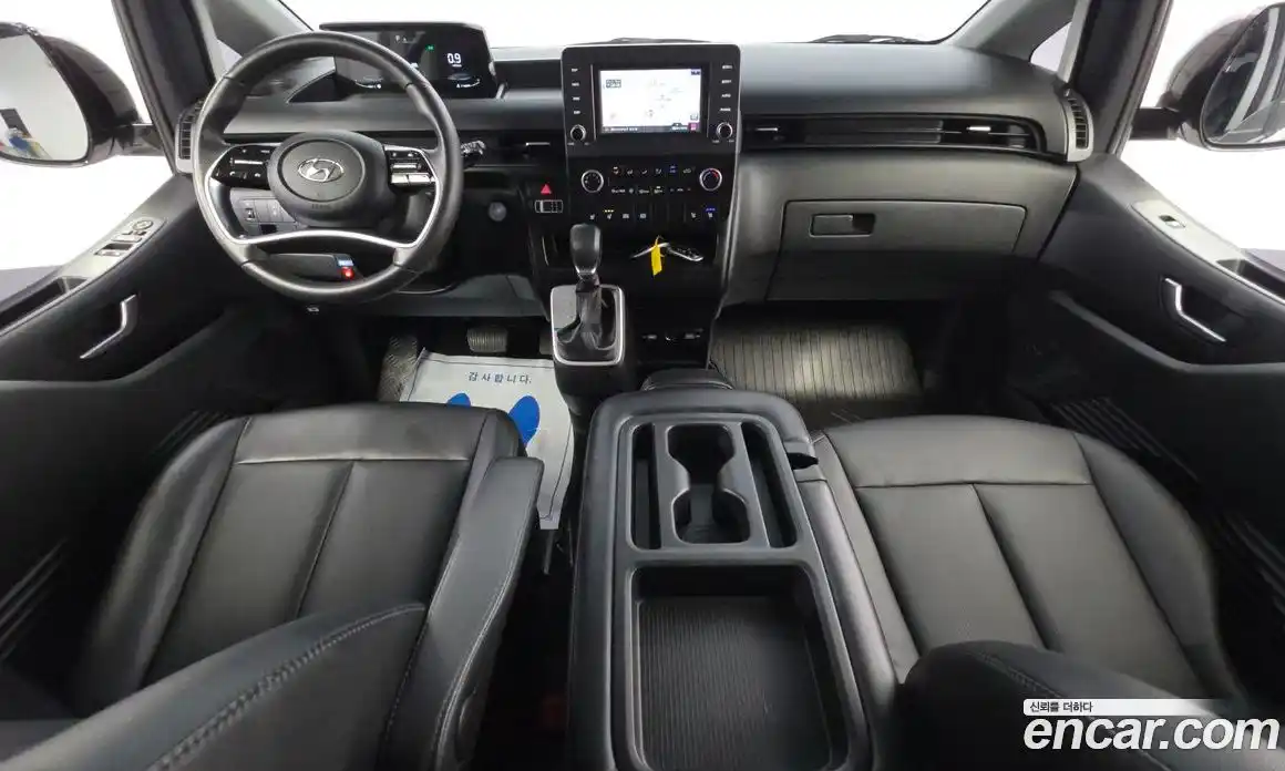 Hyundai Staria 2022 3.5 гидро в Москве № 1171608, фото 7