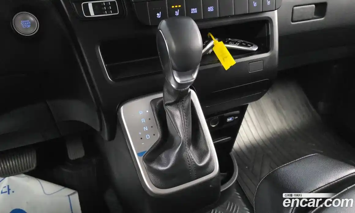 Hyundai Staria 2022 3.5 гидро в Москве № 1171608, фото 9