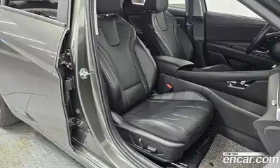 Hyundai Avante 2023 1.6 гидро в Москве № 1171623, миниатюра 11