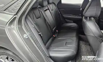 Hyundai Avante 2023 1.6 гидро в Москве № 1171623, миниатюра 12