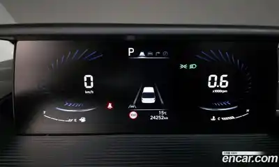Hyundai Staria 2023 3.5 гидро в Москве № 1171656, миниатюра 8