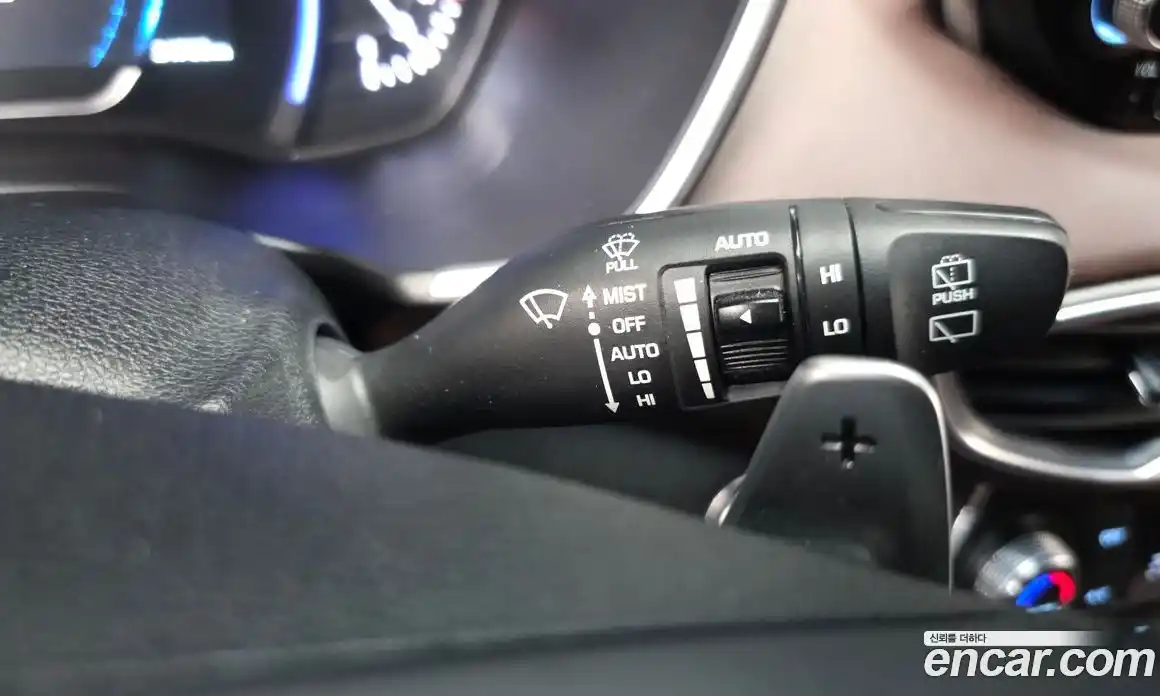 Hyundai Santa Fe 2018 2.0 гидро в Москве № 1171669, фото 18
