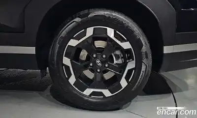 Hyundai Santa Fe 2024 2.5 Автомат в Москве № 1171722, миниатюра 5