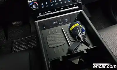 Hyundai Santa Fe 2024 2.5 Автомат в Москве № 1171722, миниатюра 9