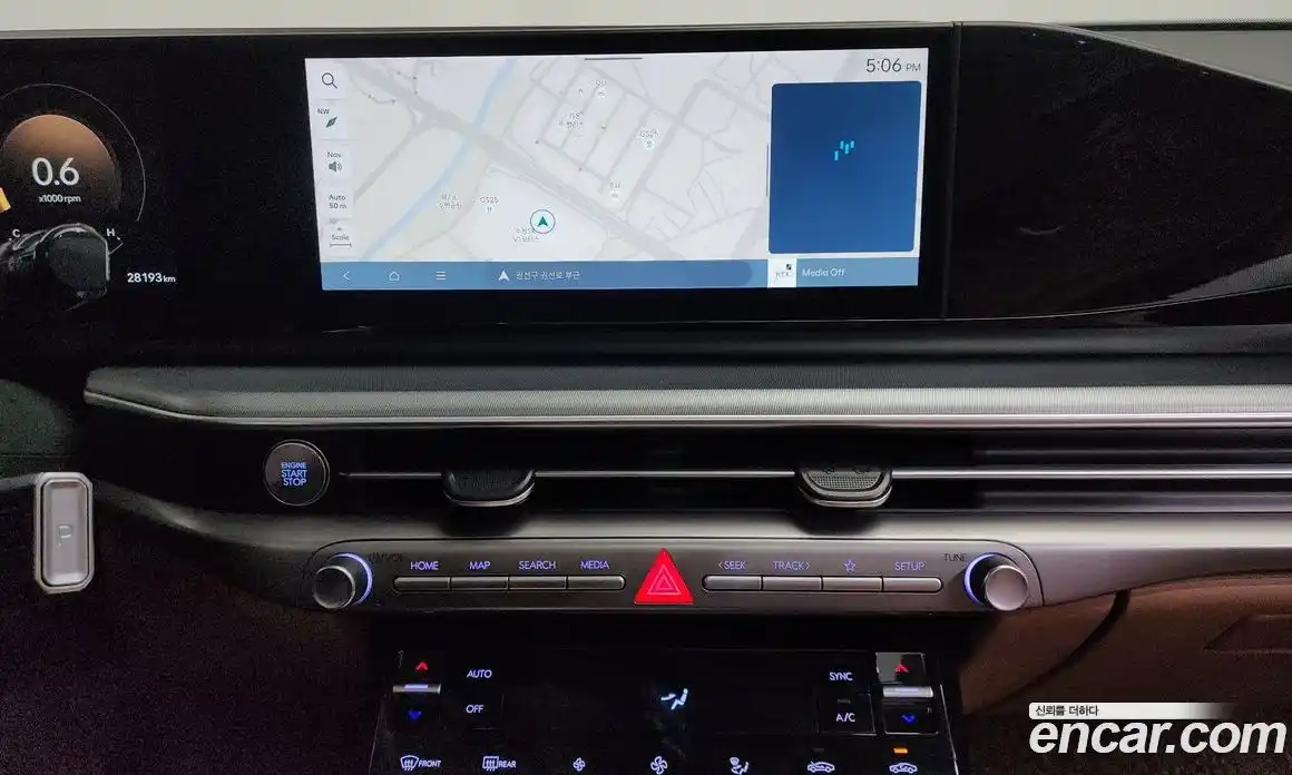 Hyundai Grandeur 2023 2.5 Автомат в Москве № 1171781, фото 13