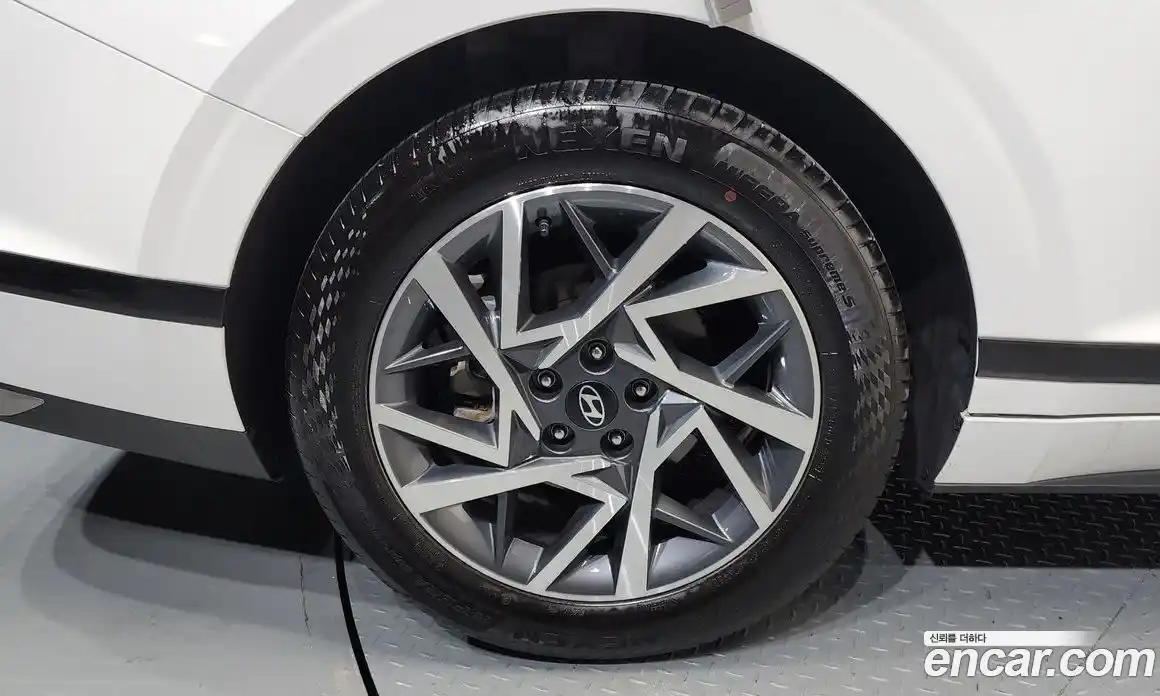 Hyundai Grandeur 2023 2.5 Автомат в Москве № 1171781, фото 4