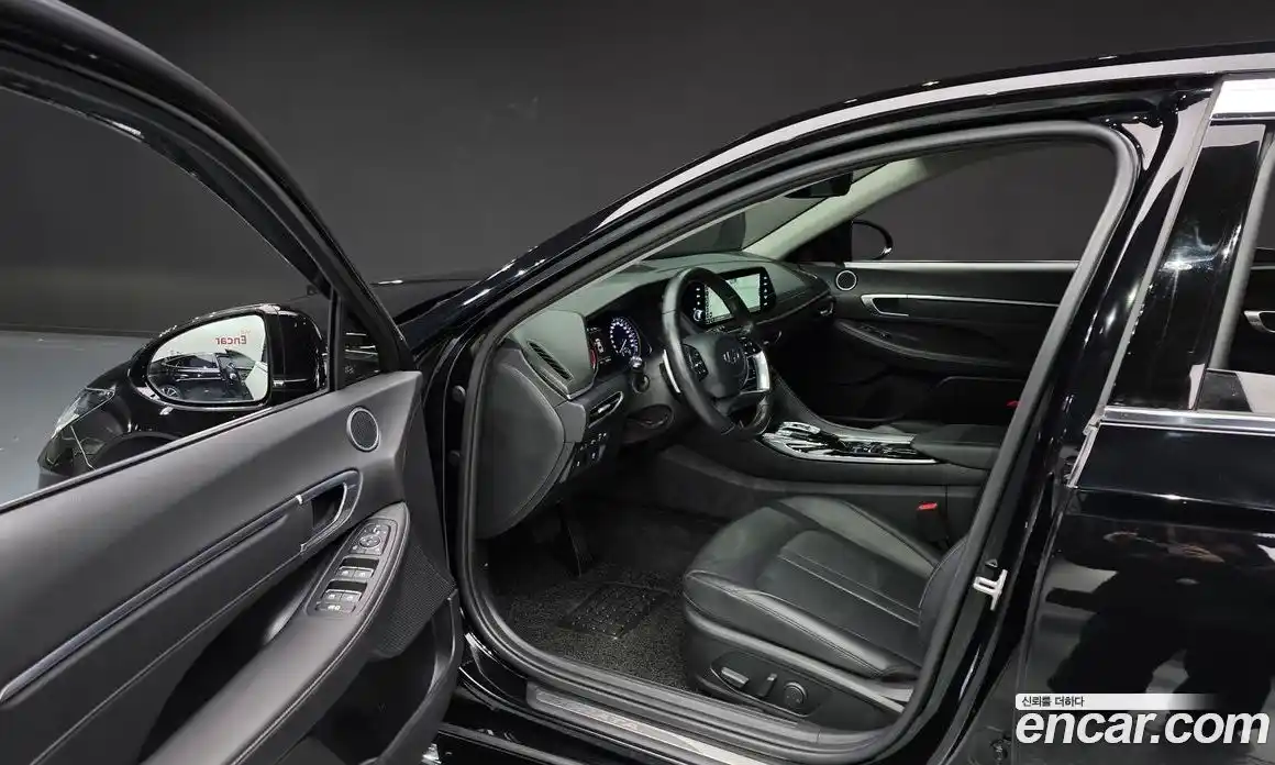 Hyundai Sonata 2022 2.0 гидро в Москве № 1171800, фото 11
