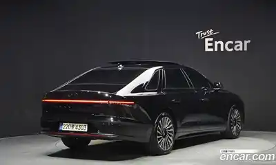 Hyundai Grandeur 2024 2.5 Автомат в Москве № 1171816, миниатюра 2