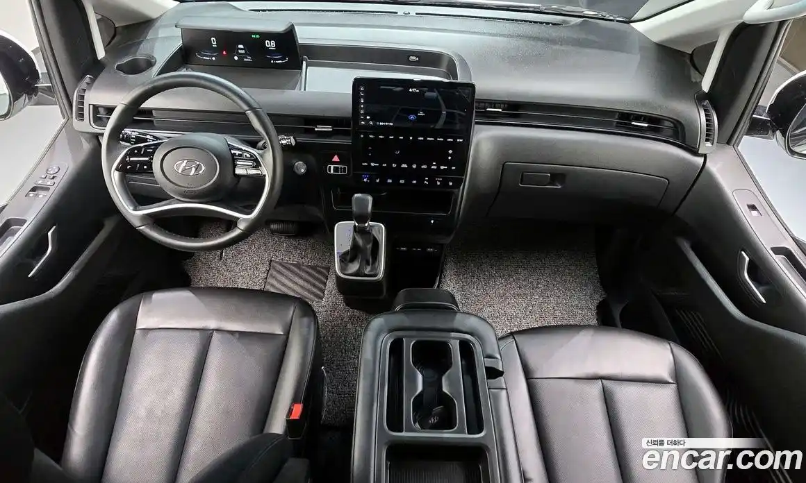 Hyundai Staria 2022 2.2 гидро в Москве № 1171837, фото 7