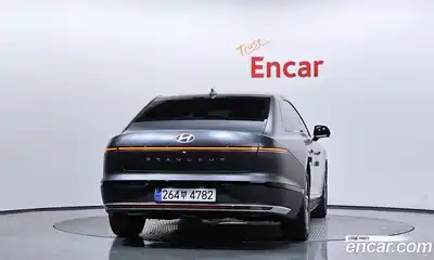 Hyundai Grandeur 2023 2.5 гидро в Москве № 1171844, миниатюра 4