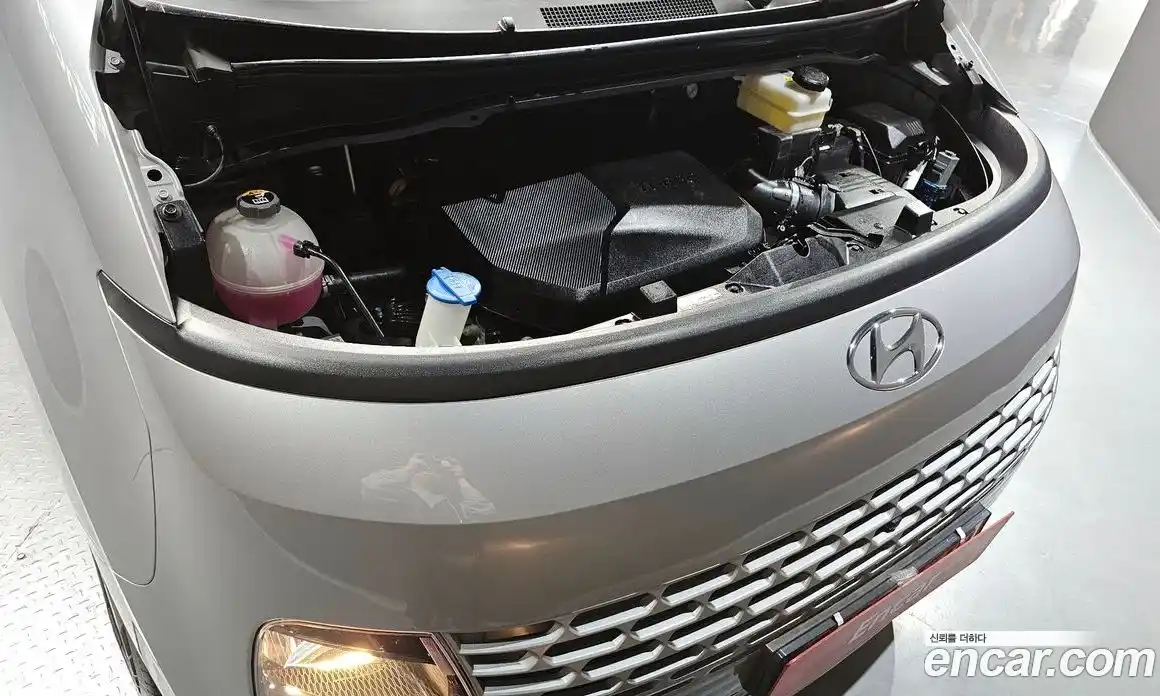 Hyundai Staria 2022 2.2 Автомат в Москве № 1171848, фото 6