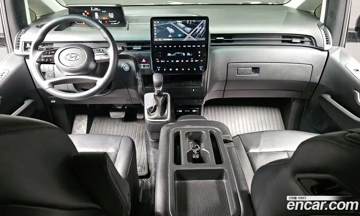 Hyundai Staria 2022 2.2 Автомат в Москве № 1171848, фото 7