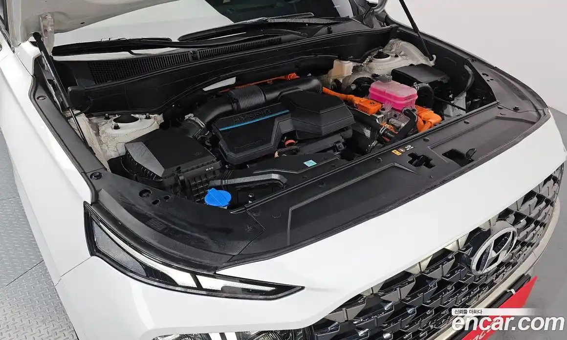 Hyundai Santa Fe 2023 1.6 гидро в Москве № 1171849, фото 6