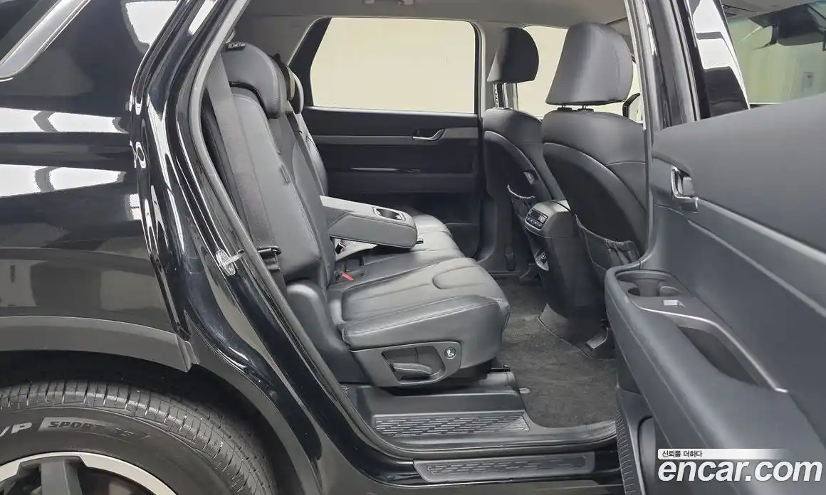 Hyundai Palisade 2024 2.2 Автомат в Москве № 1171865, фото 12