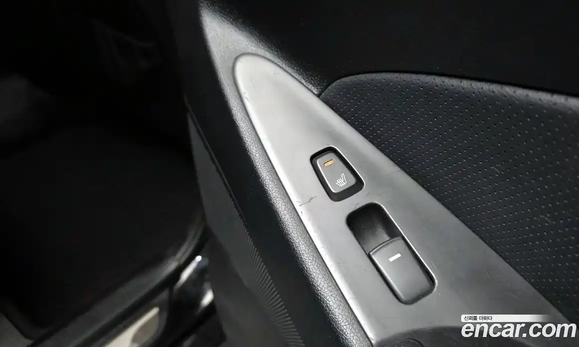 Hyundai Sonata 2010 2.0 гидро в Москве № 1171901, фото 20