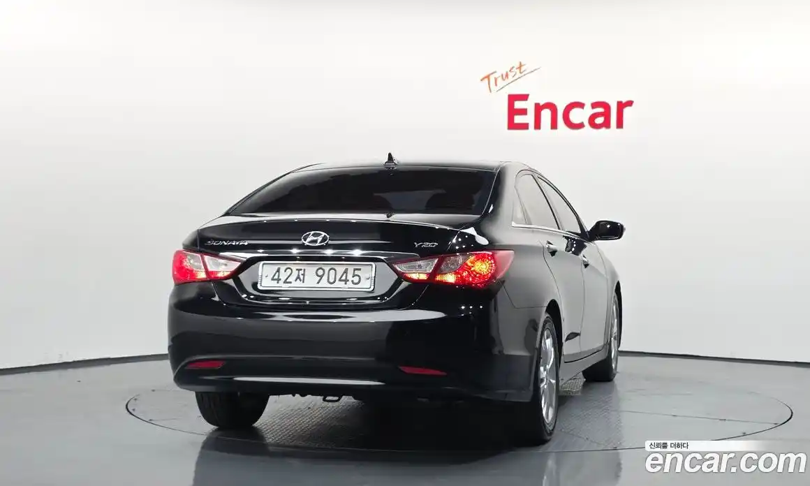 Hyundai Sonata 2010 2.0 гидро в Москве № 1171901, фото 4