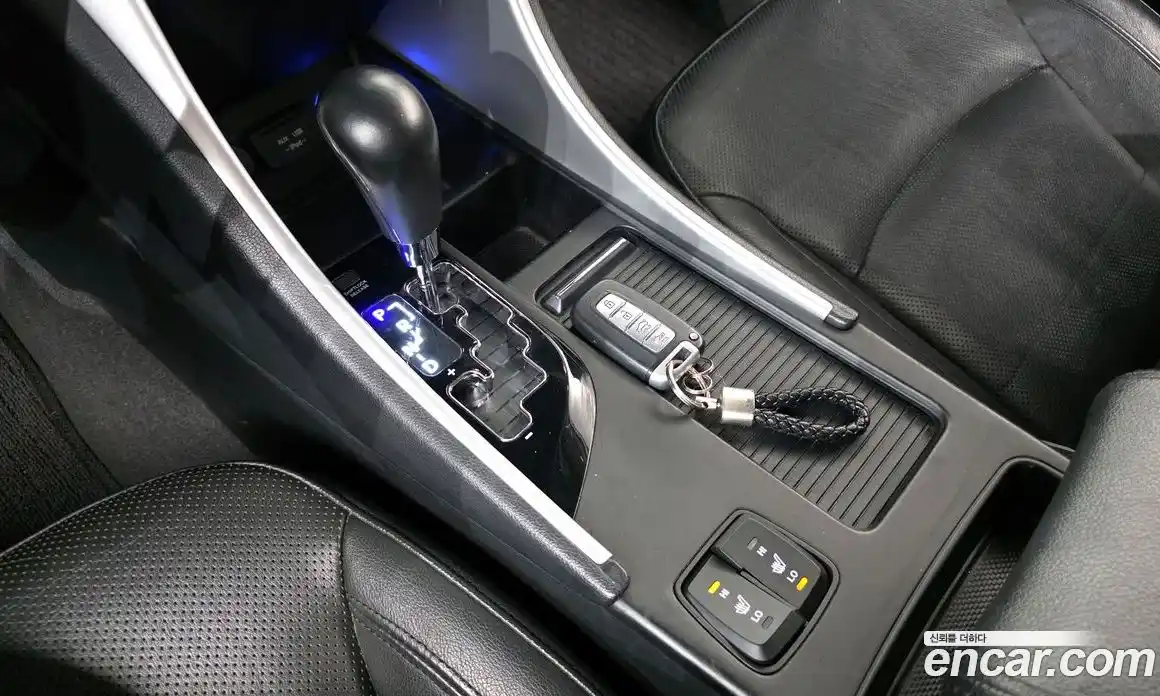 Hyundai Sonata 2010 2.0 гидро в Москве № 1171901, фото 9