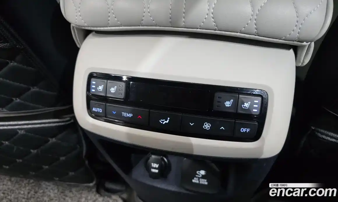 Hyundai Palisade 2020 2.2 Автомат в Москве № 1171909, фото 18