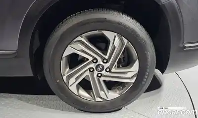 Hyundai Santa Fe 2021 2.2 Автомат в Москве № 1171913, миниатюра 5