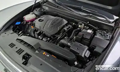 Hyundai Grandeur 2023 2.5 гидро в Москве № 1171930, миниатюра 6