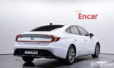 Hyundai Sonata 2022 2.0 Автомат в Москве № 1171934, миниатюра 2