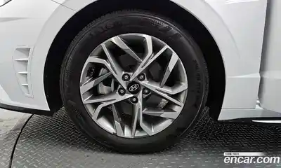 Hyundai Sonata 2022 2.0 Автомат в Москве № 1171934, миниатюра 5